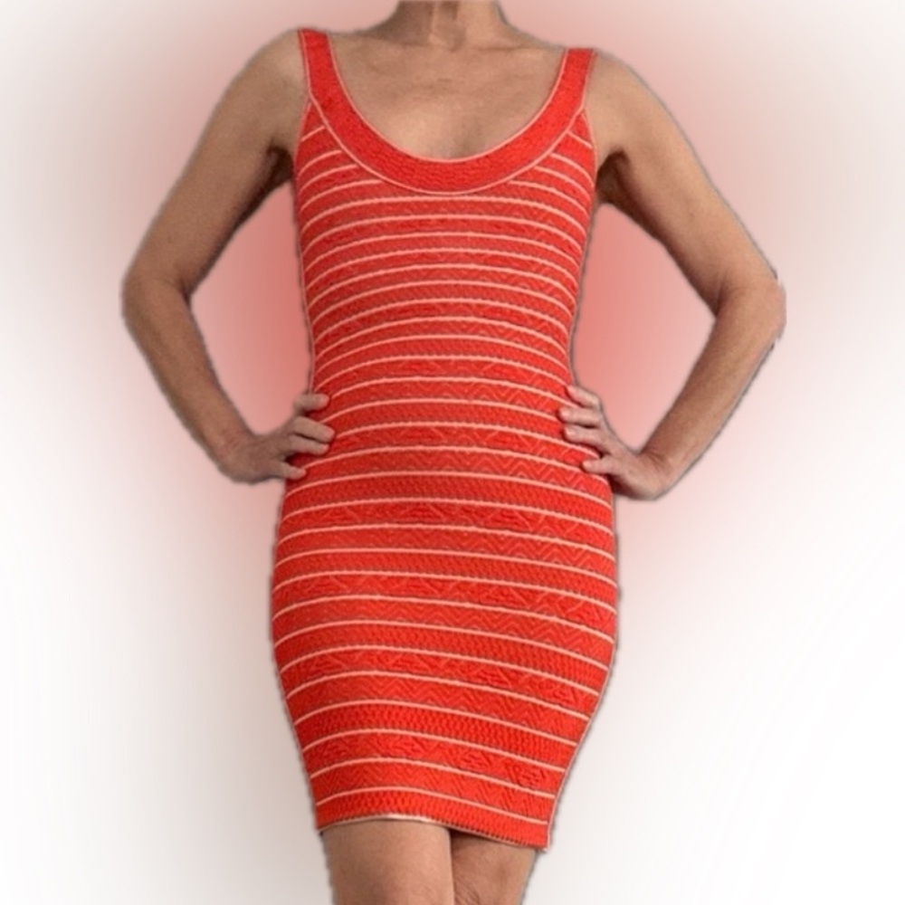 Herve Leger Indra Chevron Textured Bandage Mini Dress in Coral Size XS - Picture 2 of 10